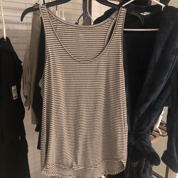 Mystery Box 📦 1 - Picture 2 of 8